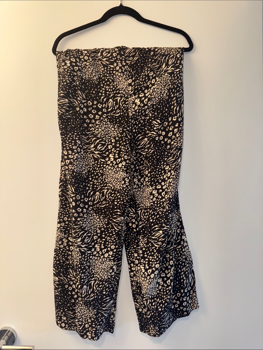 Tahari Large Black & Cream Printed Wide-Leg Pants
